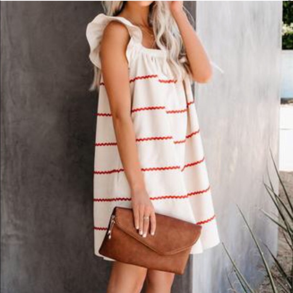 VICI | Ricrac + Ruffles Pocketed Linen Dress - Picture 3 of 16
